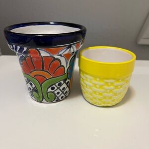 Two small plant pots ceramic
